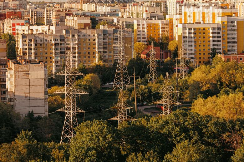 Нужно ли реле напряжения для защиты техники в квартире?