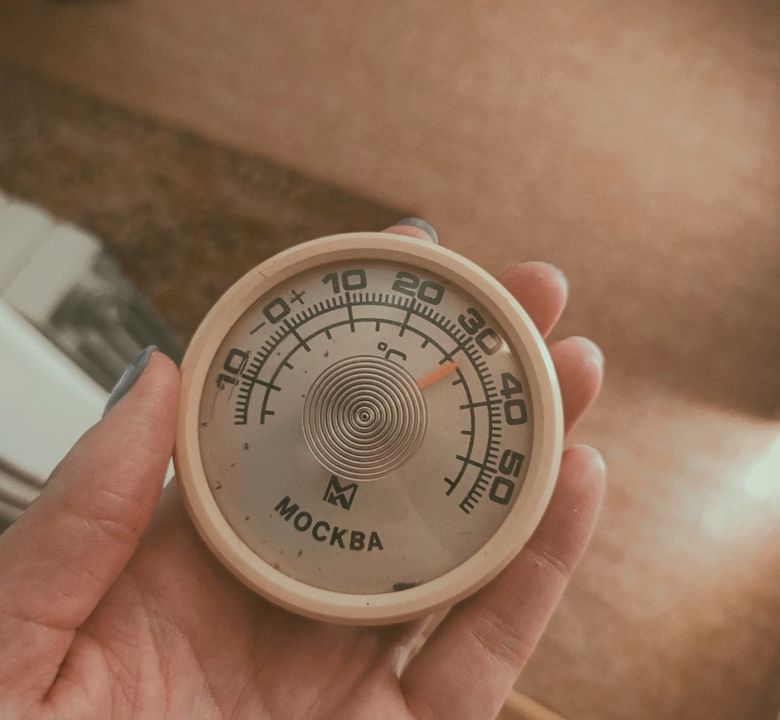 Какая влажность стяжки допустима для укладки широкоформатной доски?